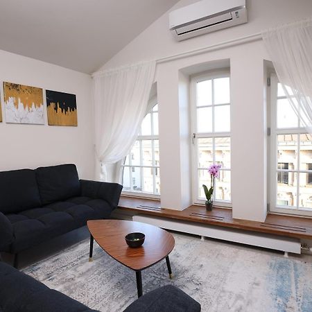 Bright Attic Flat In The Centre Apartment รีกา ภายนอก รูปภาพ